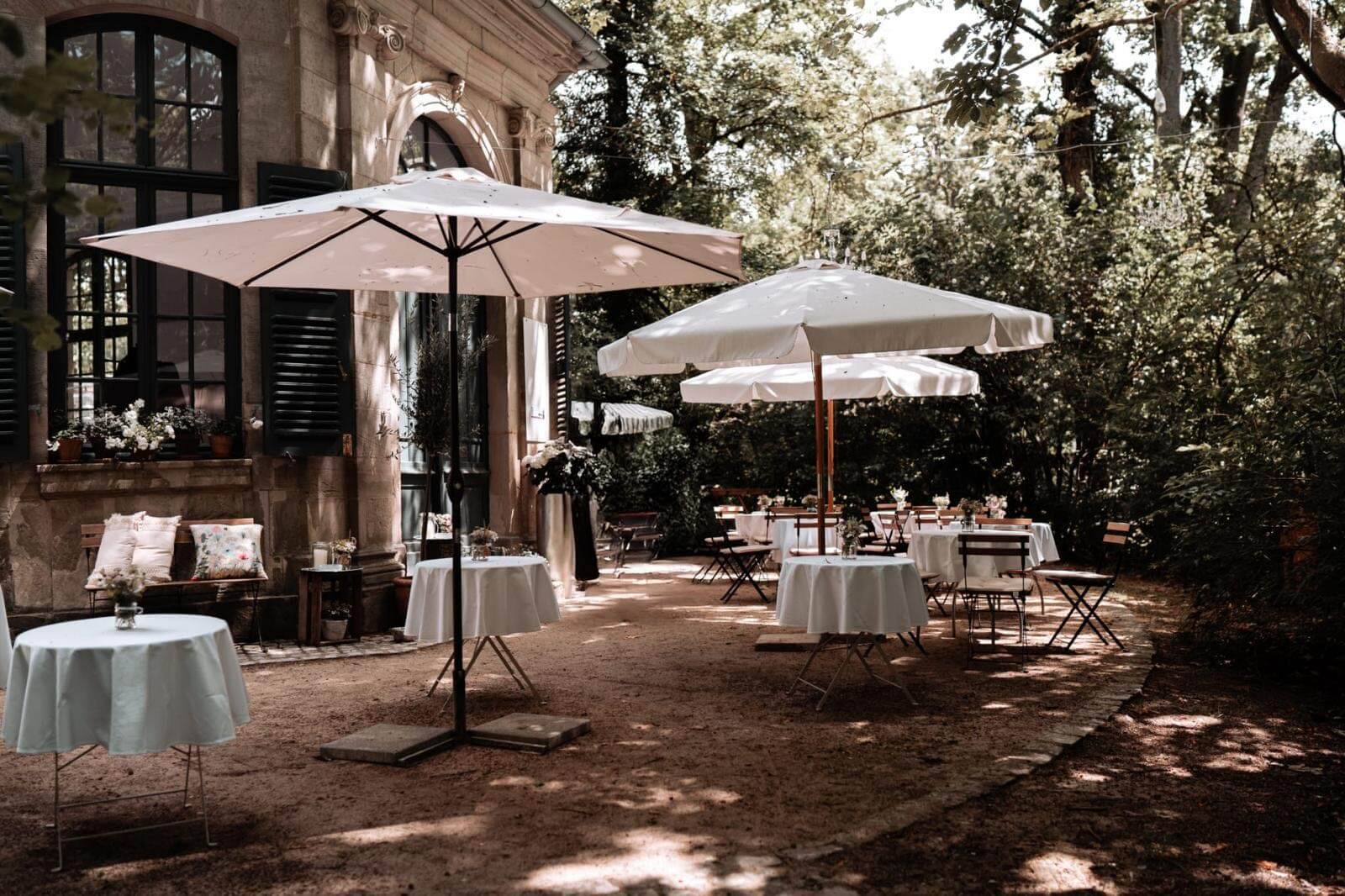 Außenbereich des herzöglichen Ostpavillon im Hofgarten Coburg